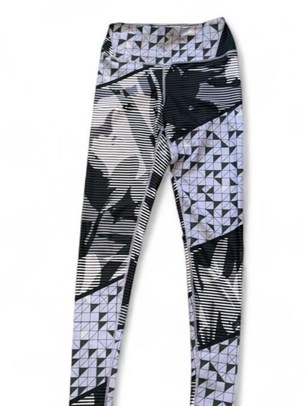 Manduka Black/White Geometric Leggings XS